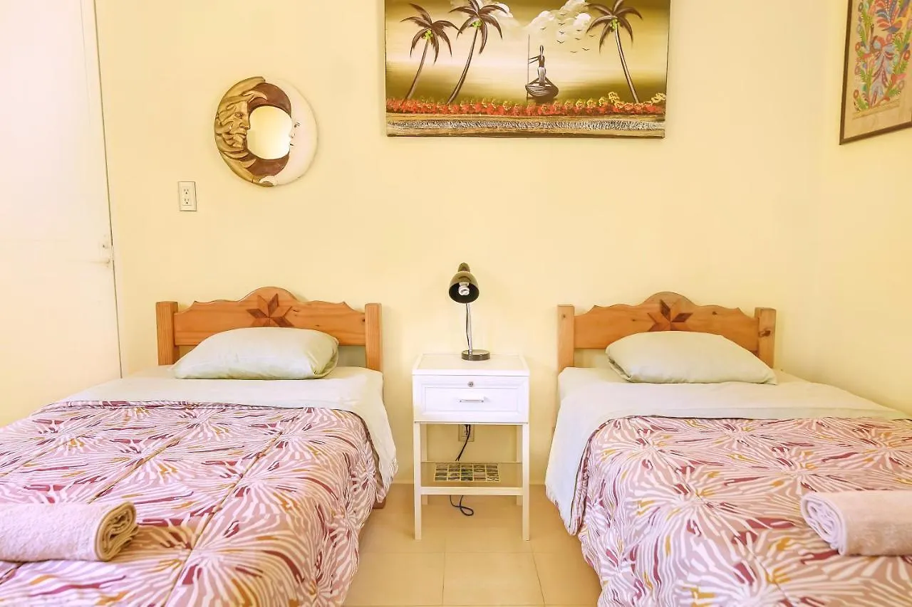 Casa Saab Aparthotel Playa del Carmen 2*,