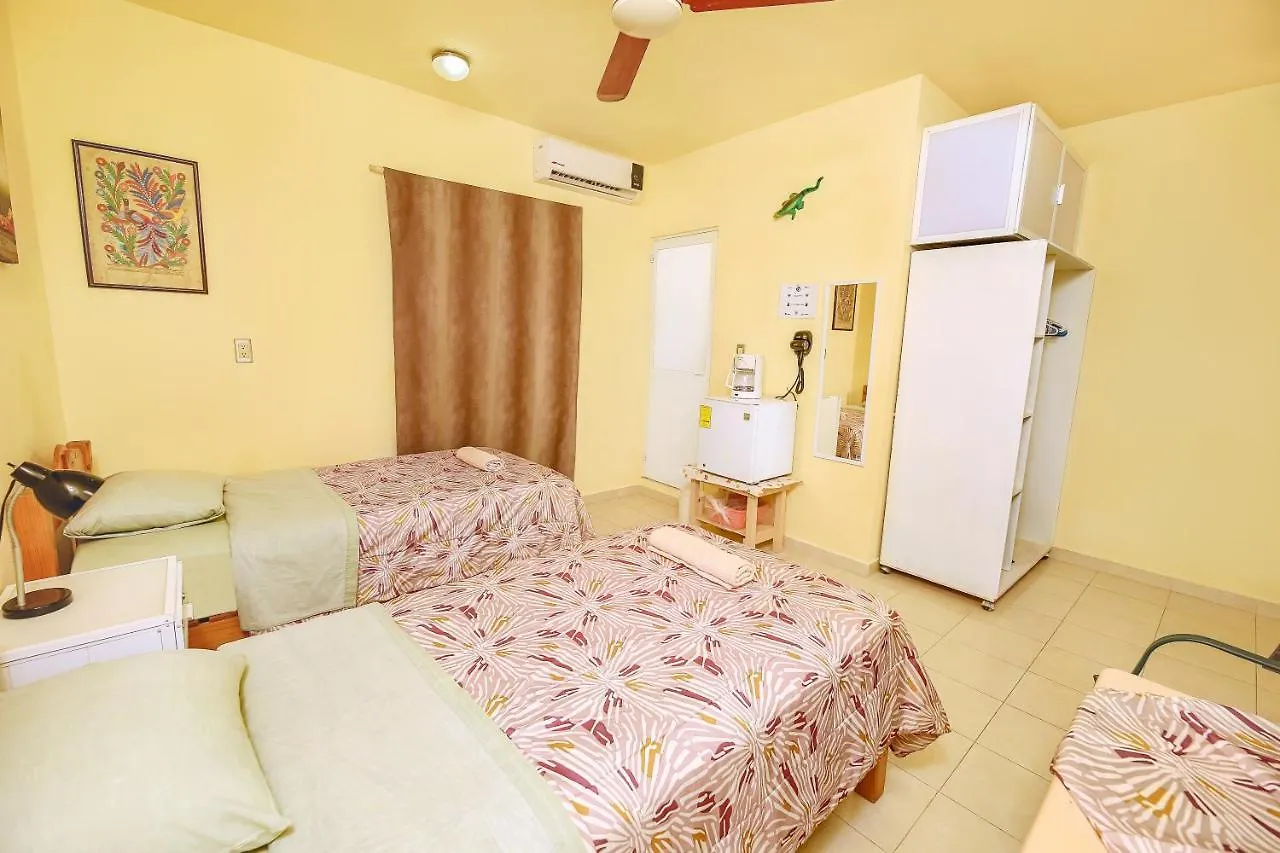 **  Casa Saab Aparthotel Playa del Carmen México